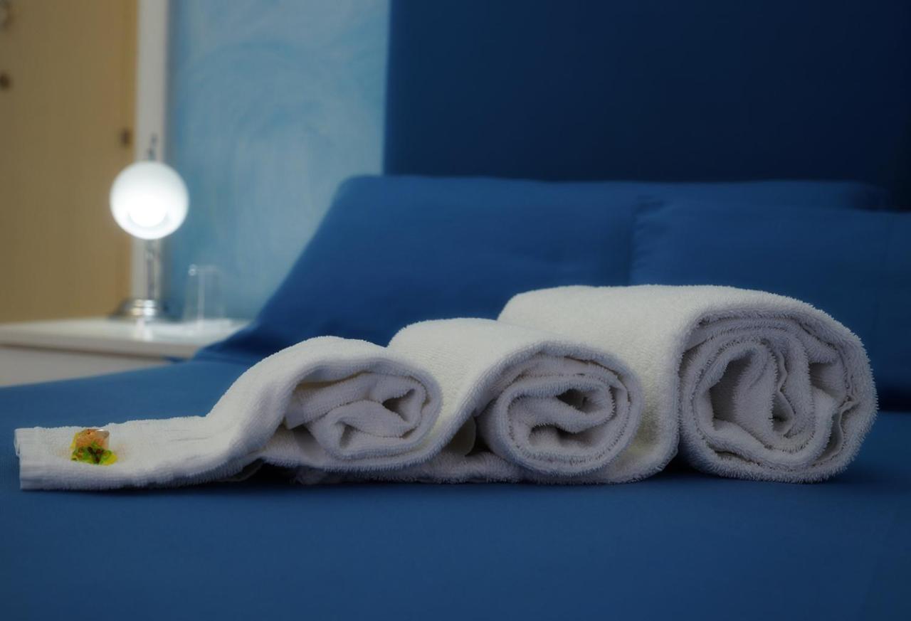 Le Vie Di Napoli B&B Luaran gambar